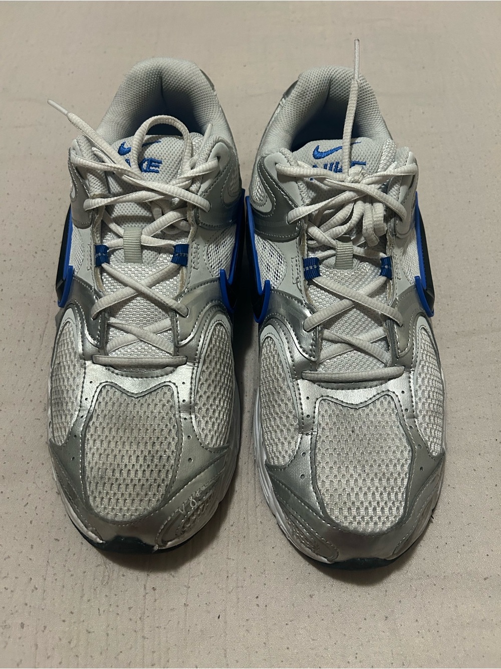 Nike White Silver Sneakers with Blue Accents